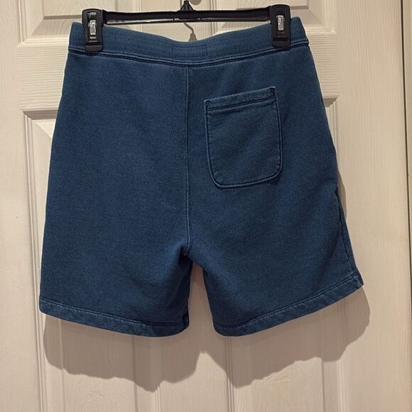 Vineyard Vines sweat shorts SZ Small - Picture 4 of 9